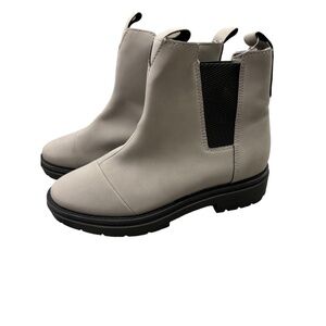 TOMS Women's  Skylar Chelsea Boots Cement Synthetic Nubuck Size 8